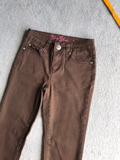 Spodnie rurki jeansowe Yom Yom brązowe 122 cm