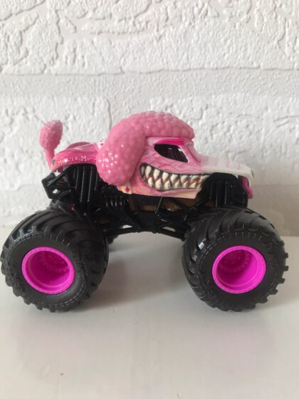 Monster truck monster Jam pudel zmieniający kolor